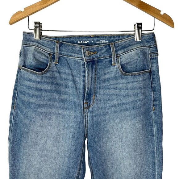 Old Navy Women’s 6 High Rise Super Skinny Jeans - Picture 3 of 6